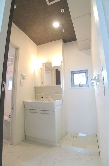 ヴィラⅡ番館 201号-8