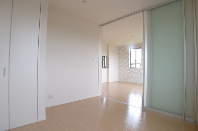 ヴィラⅡ番館 205号-6