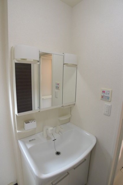 ヴィラⅡ番館 205号-8