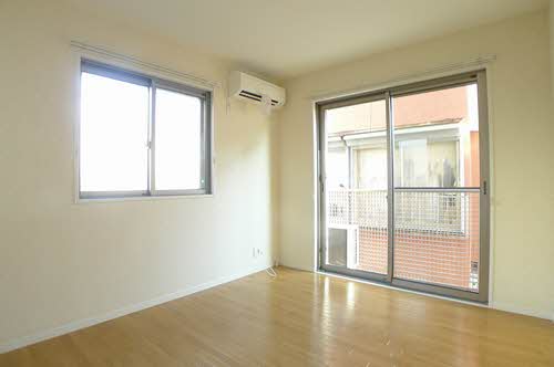 レジデンシャルコートゆりの木 305号-2