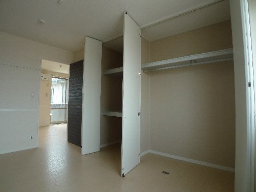 シャーメゾン山王 202号-5