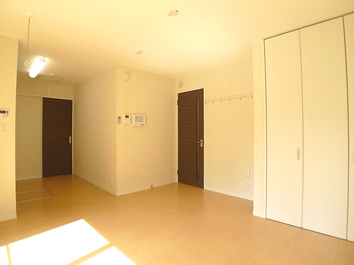 BELL’AURORA稲毛 203号-3