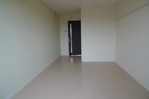 レノンパレスＤ棟 202号-3