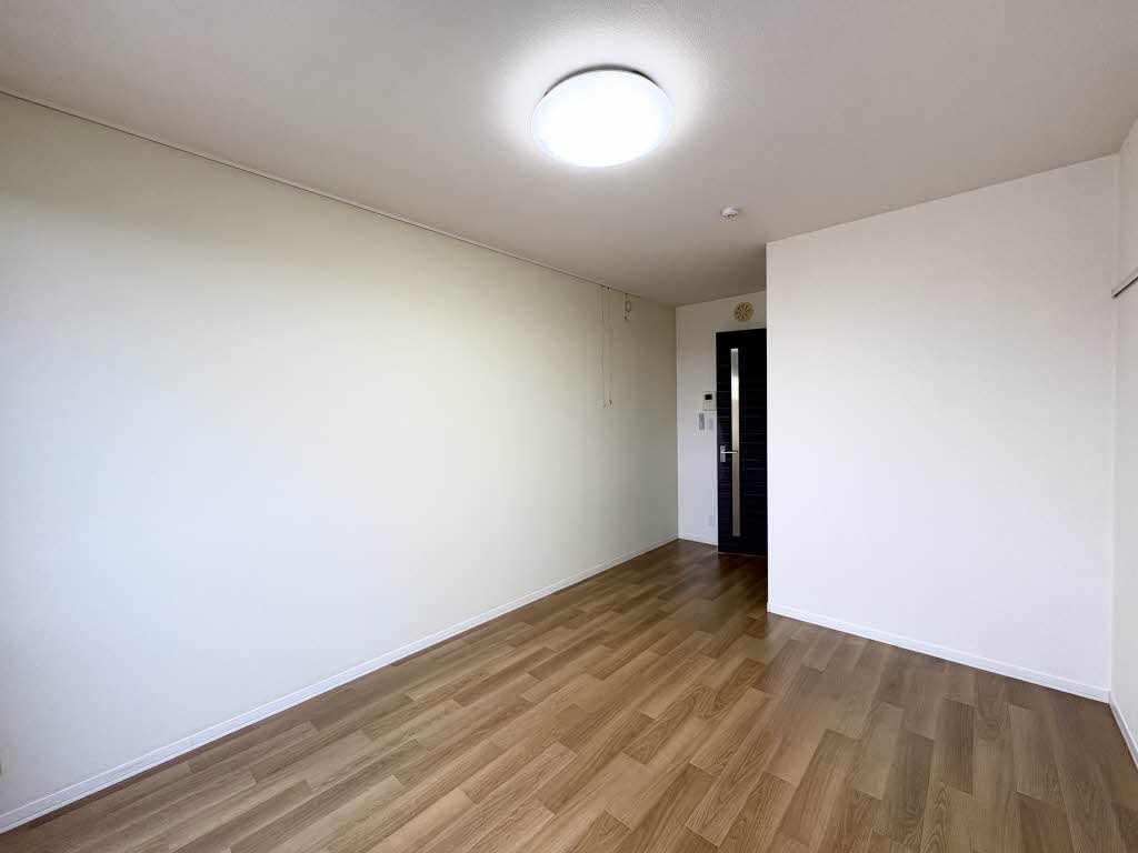 レノンパレスＤ棟 207号-3