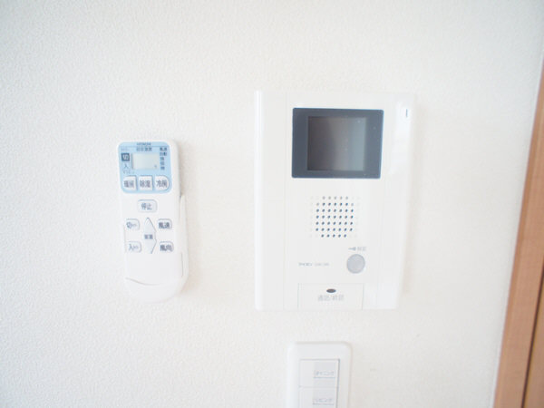 ラ　エスコンディダ 105号-10