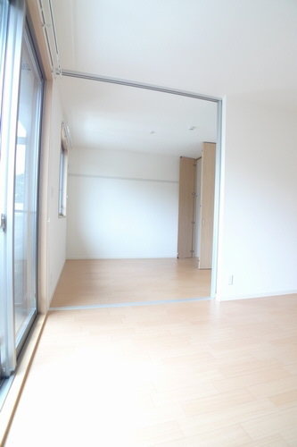 シャーメゾン扇　Ⅲ番館 203号-3