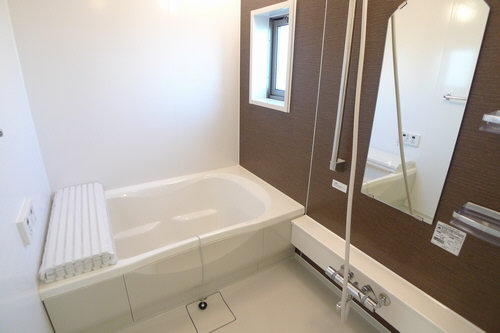 ヴィラーチェ 202号-7