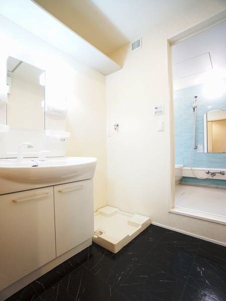 ウイングスクエアＣ 201号-9