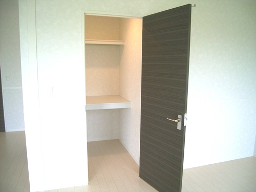 サンライズウロコ 203号-5