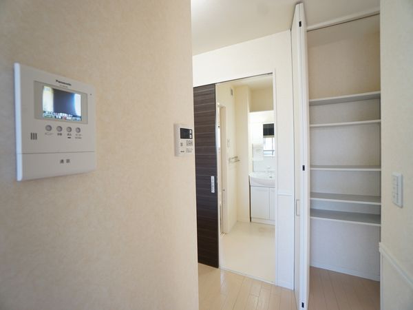 メゾン・フローラ 102号-6