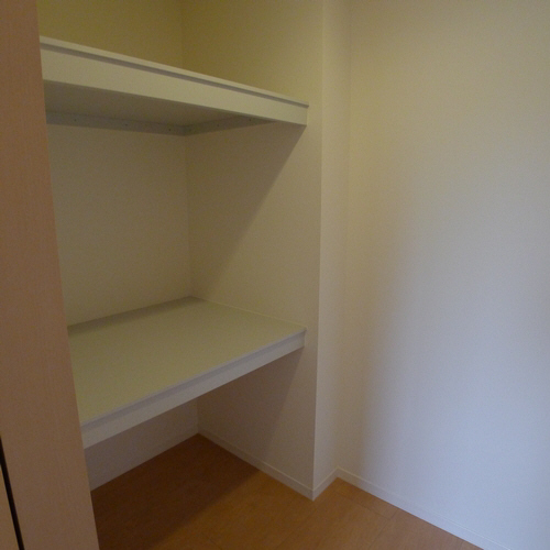 ＣＲＯＷＮ　ＨＩＬＬ　Ｂ 102号-9