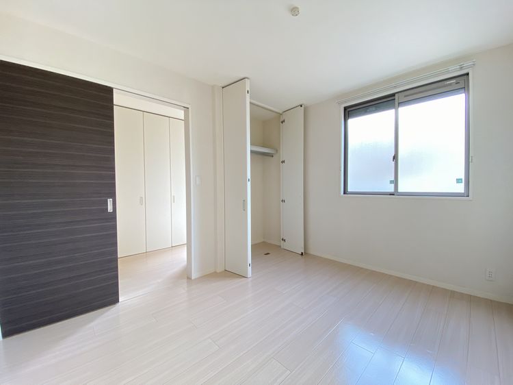 ラ　スリーズ　Ｅ 102号-7