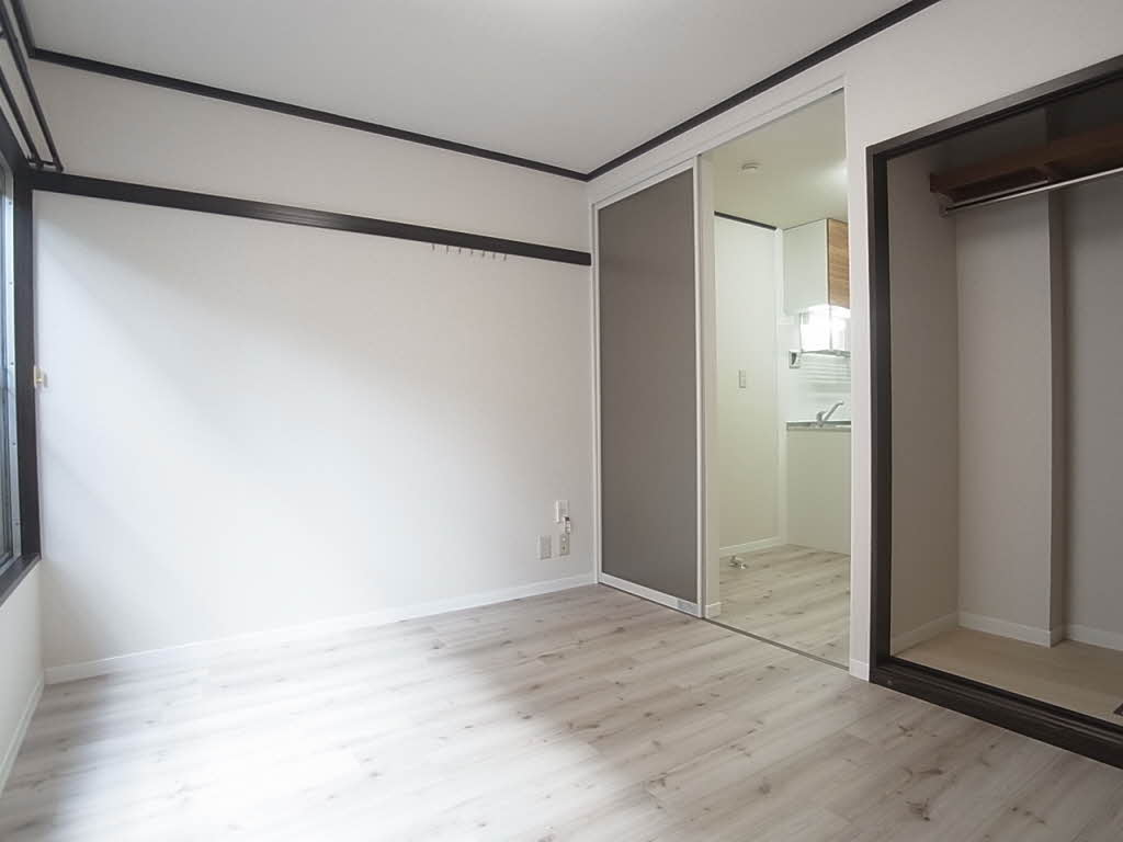 タウニー五香 102号-3