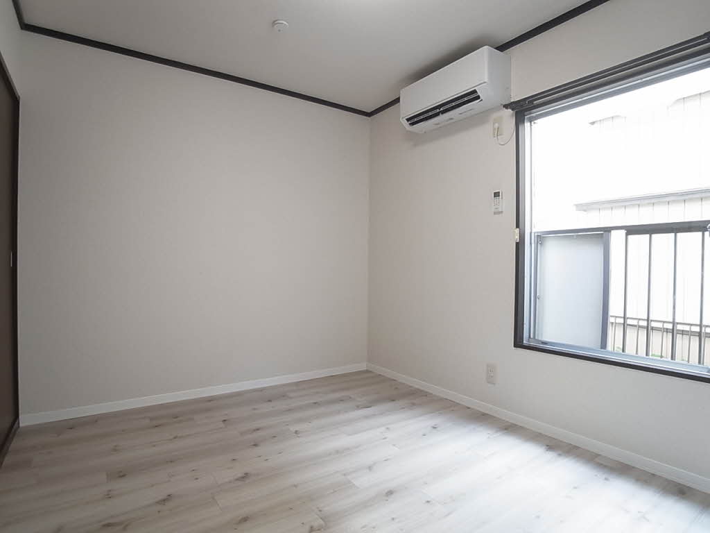 タウニー五香 102号-4