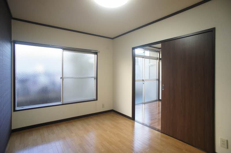 フォ-ブル前原 202号-9