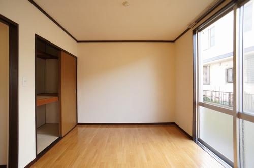 コ-ポラス慶 102号-3
