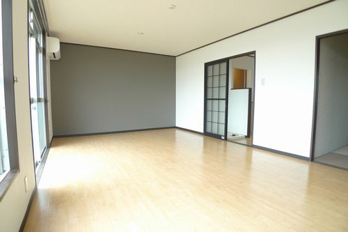 サンコーポ 102号-3