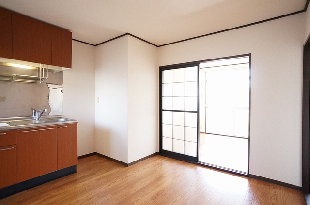 コーポ上の台 203号-2