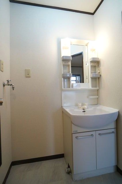 コーポフォルクス 103号-5