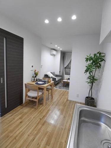 メゾン・マリエール 102号-5