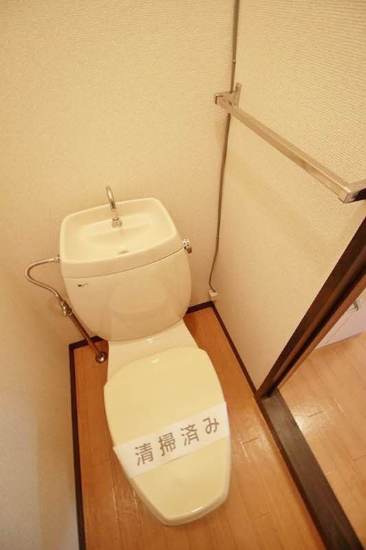 ファミール花井 203号-8