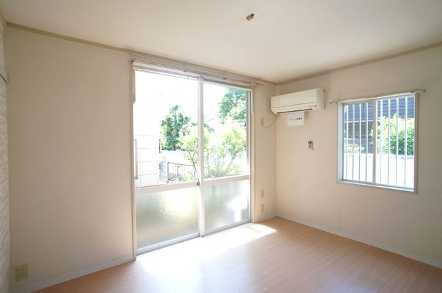 ビエリードーム 102号-2