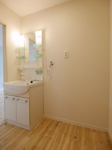 デュークドム流山 201号-6