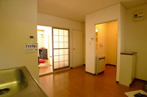 メゾンイースト初石 203号-5