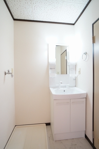 サンコ－ト五番館 202号-6