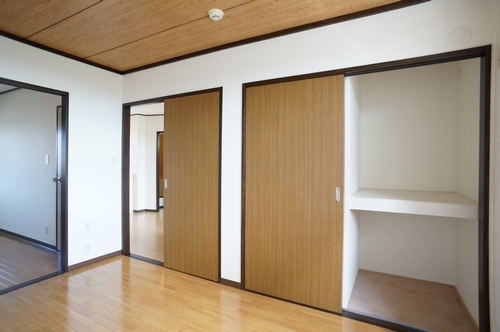 サンコ－ト五番館 202号-9