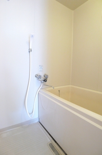 ハイツ・アザレア 201号-7