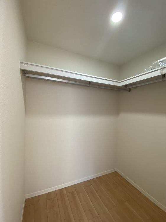 ヴェルデ西都賀 201号-6