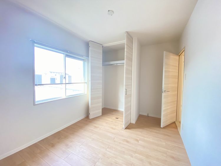 ヴェルデ西都賀 201号-8