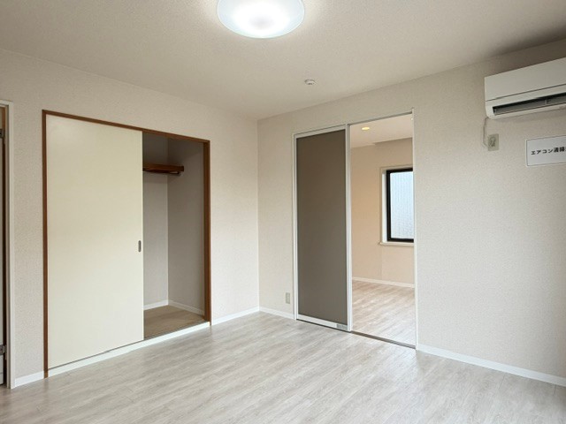 ツィンメゾンB館 202号-6