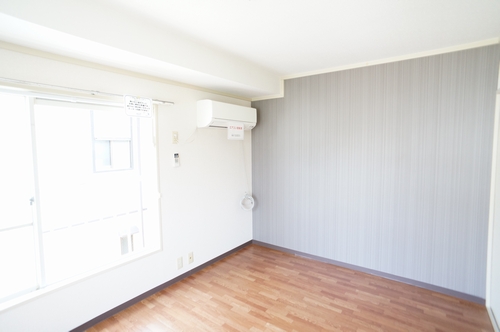 ハイツあずみの 101号-2