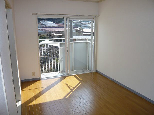 フレグランスＫＥＮ 202号-2