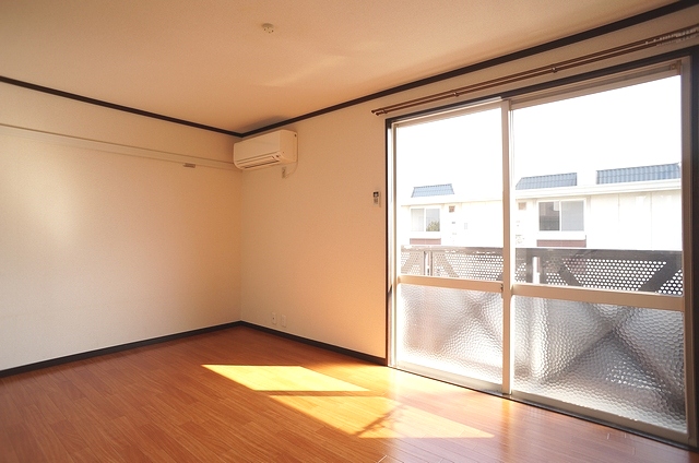 フレグランス・ミモミ 202号-2