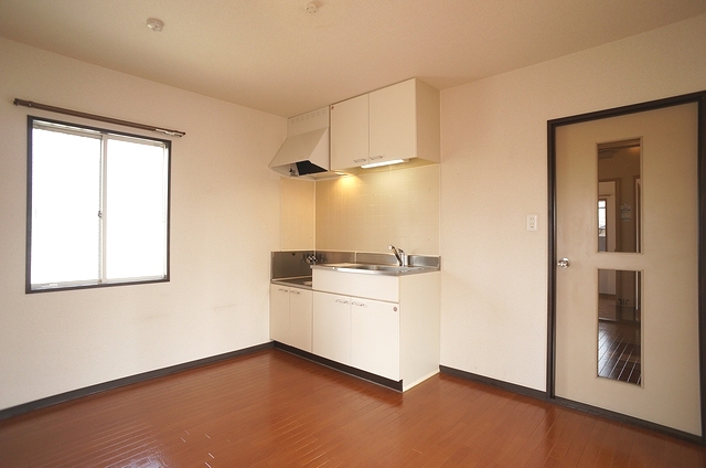 フレグランス・ミモミ 202号-6