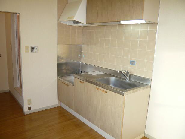 アド・ザックス本城Ｂ 201号-5