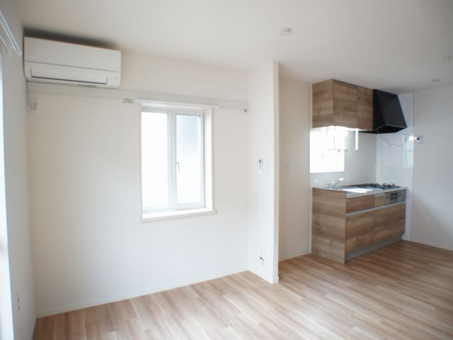 サンバレーＣ 202号-3