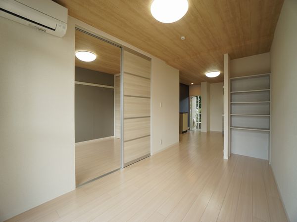 ＳＫコ－ポ 102号-3