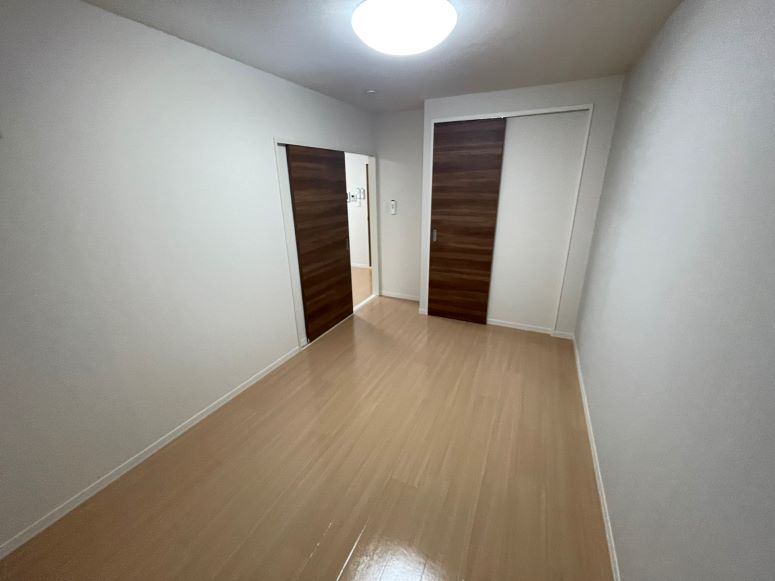 フレグランスみよしＥ 201号-7