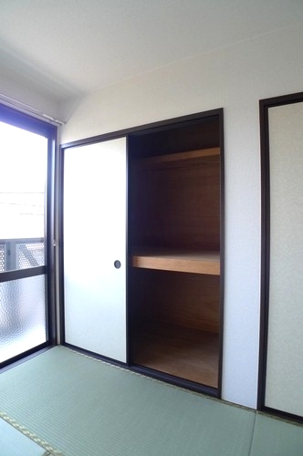 グリーンヒルコートＣ 201号-8