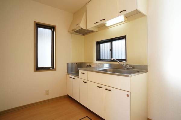 グリーンタウン駒返Ｂ 101号-4