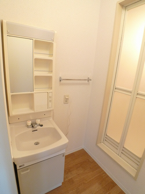 ベイシティ－ア－クスＣ 202号-5