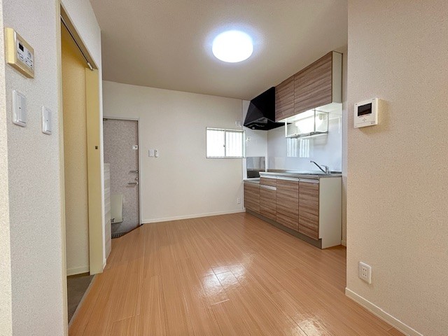 アベニュ-坂田B 101号-3