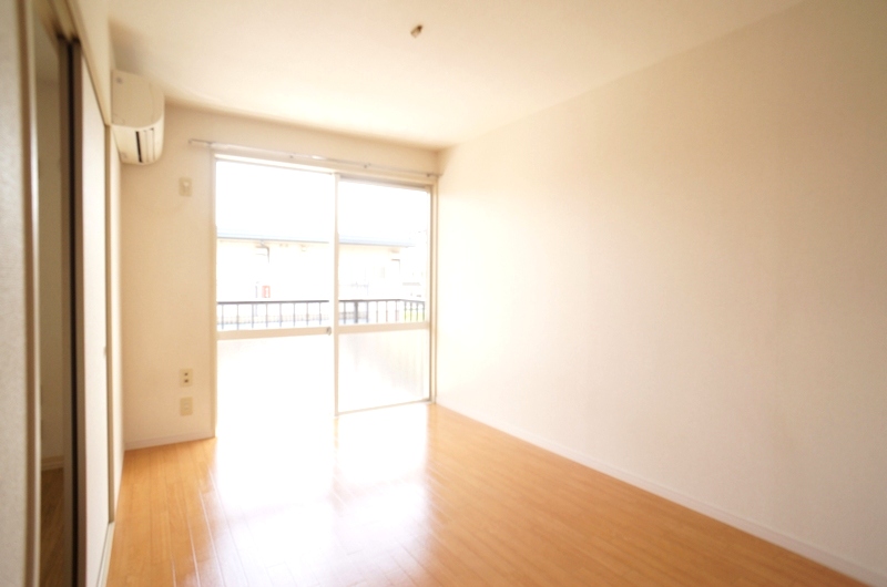 ラプラス中峠Ａ 203号-3