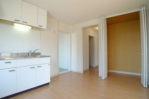 第一エーデルハイム 201号-5