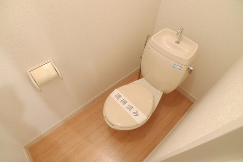 第一エーデルハイム 201号-8