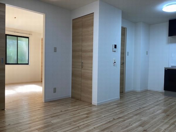 ブラウンヒル3 102号-4